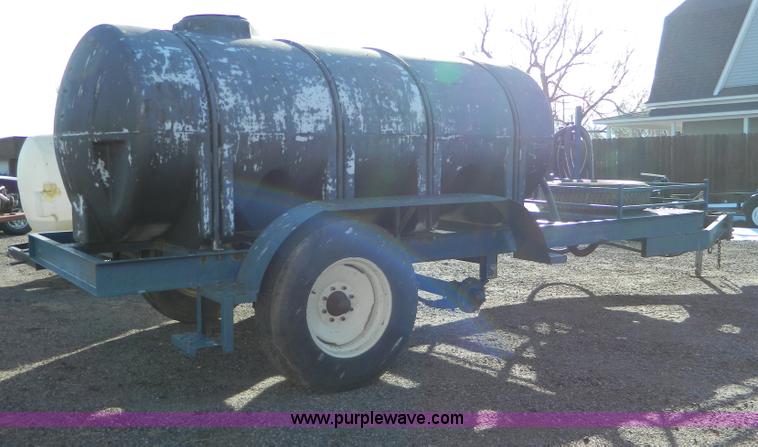 image for item D8679 Liquid transfer tank and trailer