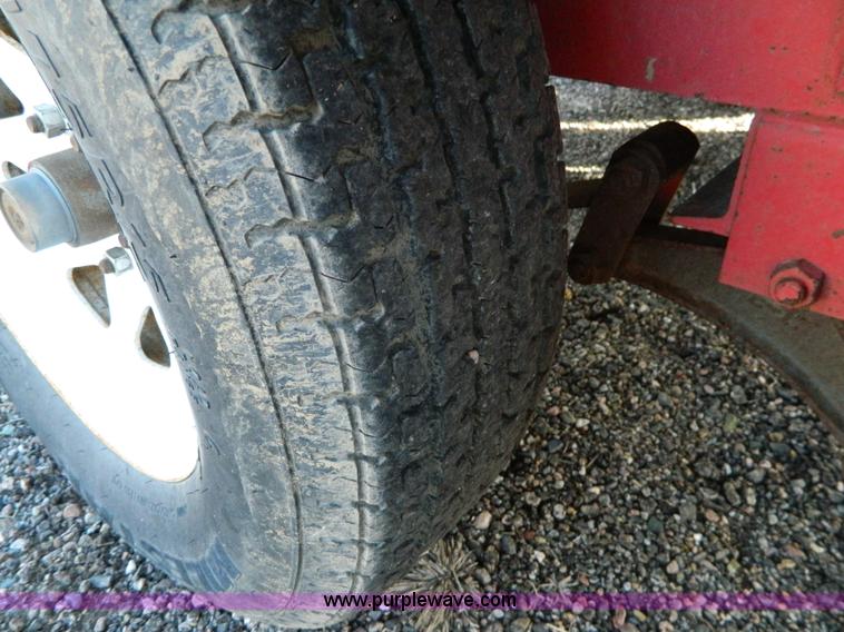 image for item D8681 2005 Palmer PLB-600 fuel buddy