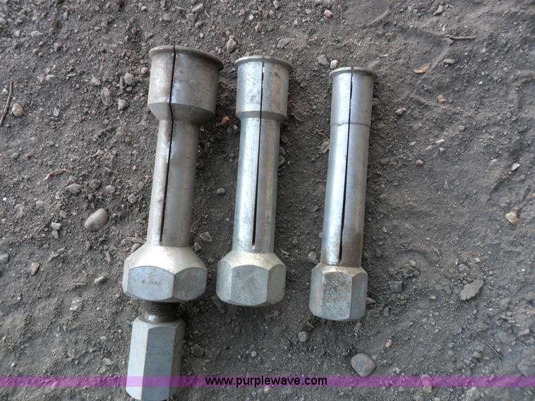 image for item A1769 Assorted tools