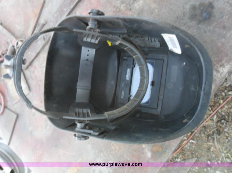 image for item A1769 Assorted tools