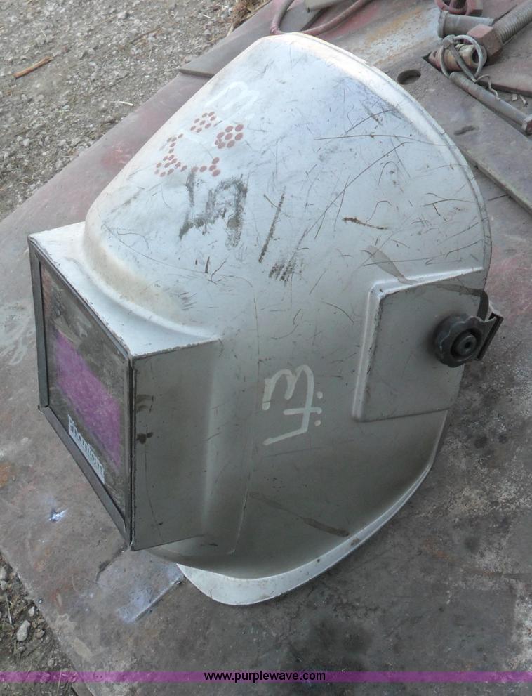 image for item A1769 Assorted tools