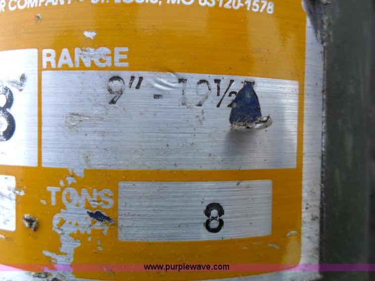 image for item A1769 Assorted tools