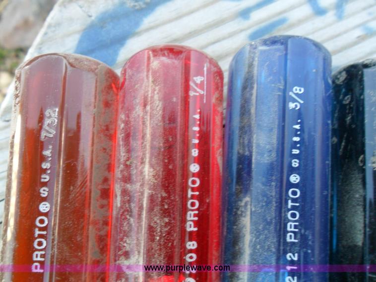 image for item A1769 Assorted tools