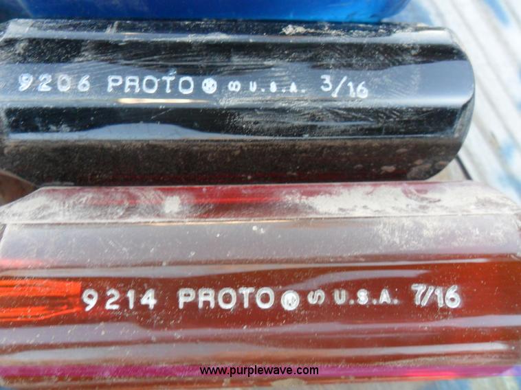 image for item A1769 Assorted tools