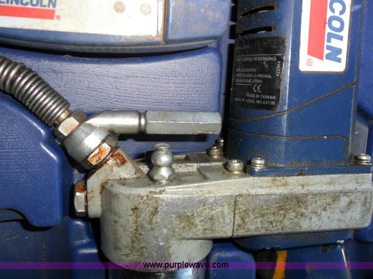 image for item A1772 Lincoln PowerLuber 1200B grease gun