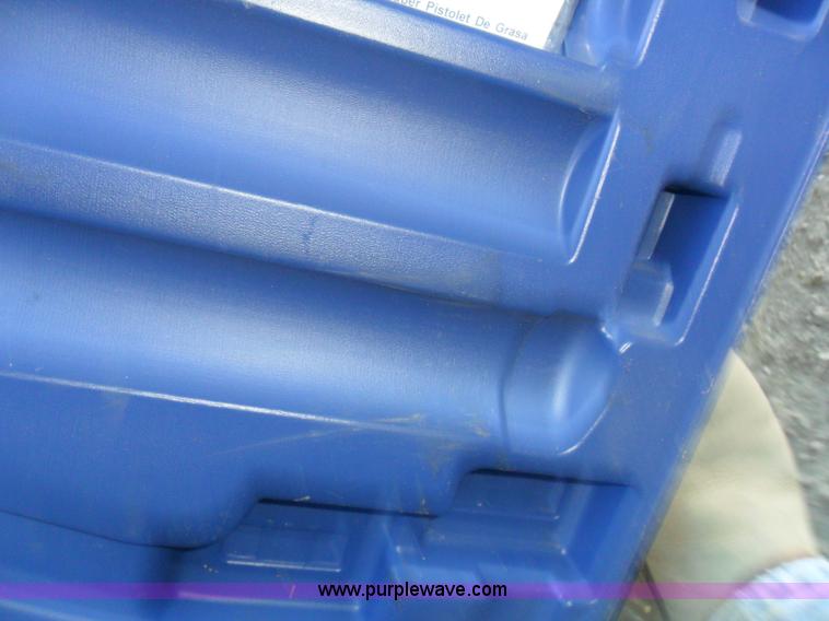 image for item A1772 Lincoln PowerLuber 1200B grease gun