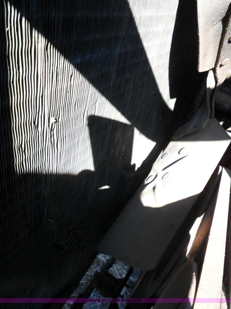 image for item A1785 1976 Ford L9000 truck