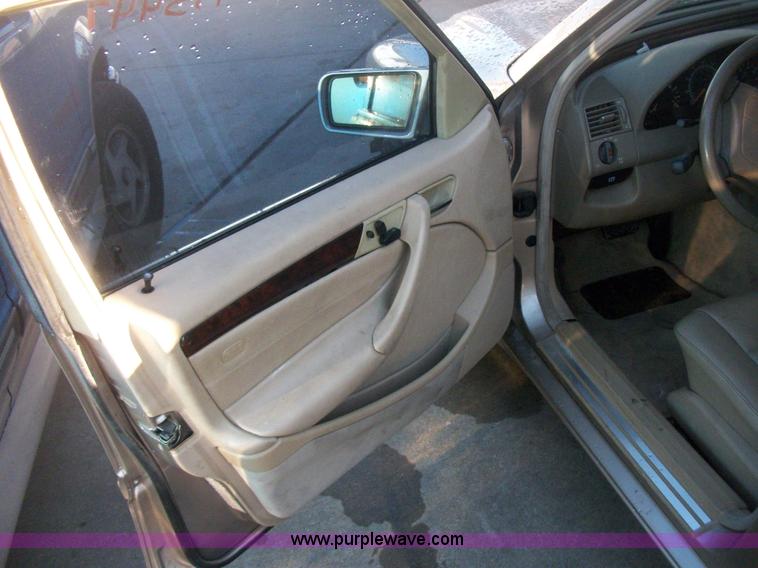 image for item A1794 2000 Mercedes Benz C230