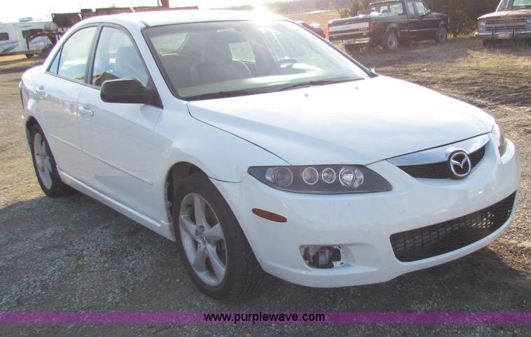 image for item B7048 2007 Mazda Mazda6 i