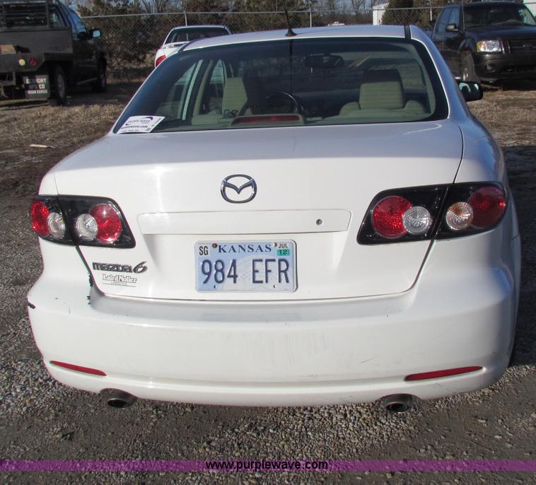 image for item B7048 2007 Mazda Mazda6 i