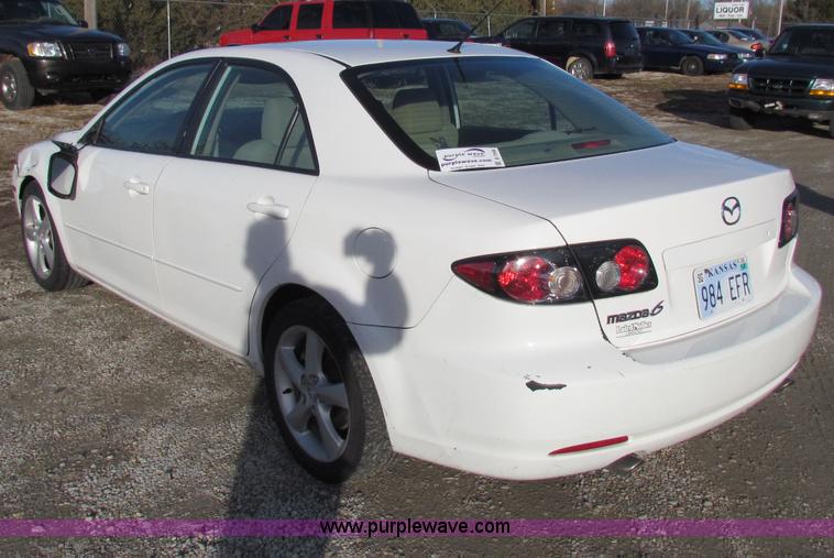 image for item B7048 2007 Mazda Mazda6 i