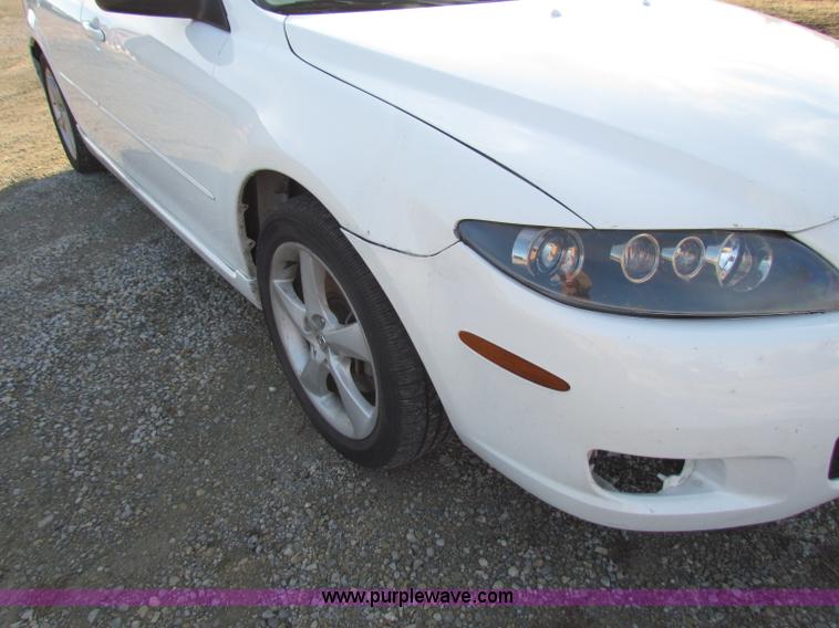 image for item B7048 2007 Mazda Mazda6 i
