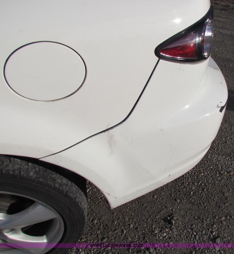 image for item B7048 2007 Mazda Mazda6 i