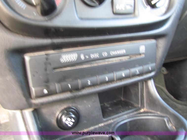 image for item B7049 2006 Nissan Sentra 1.8S Special Edition