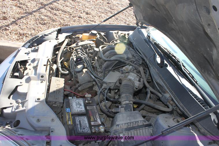 image for item B8746 2007 Ford Taurus SE