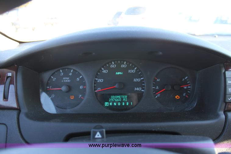 image for item B8747 2008 Chevrolet Impala LS