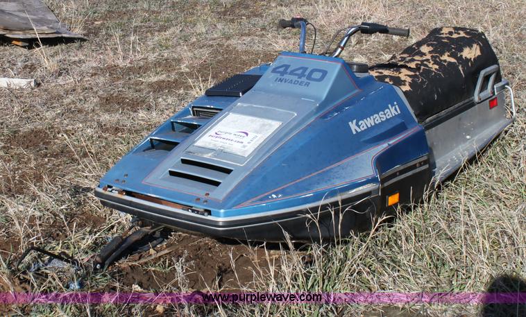 image for item B8762 1979 Kawasaki 440 Invader snow mobile