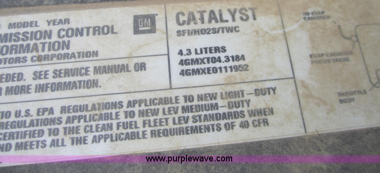 image for item C5258 2004 GMC Sierra 1500 pickup truck