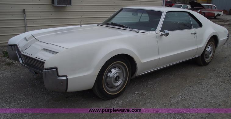 image for item C5894 1966 Oldsmobile Toronado