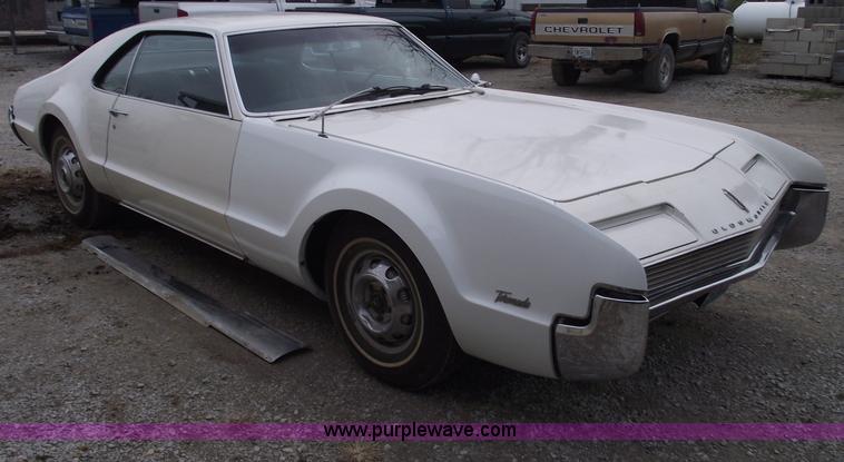 image for item C5894 1966 Oldsmobile Toronado