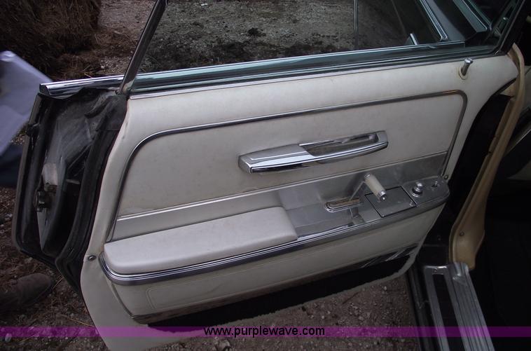 image for item C5936 1965 Chrysler Imperial Crown