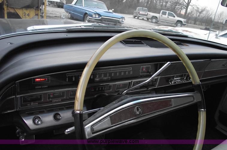image for item C5936 1965 Chrysler Imperial Crown