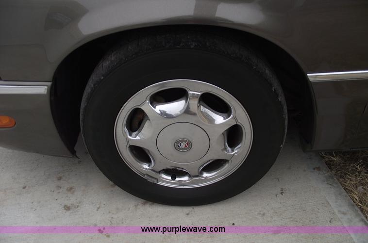 image for item C5941 1999 Buick Park Avenue Ultra