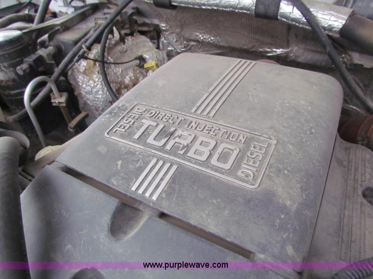 image for item D9115 1997 Ford F350 XL crew cab pickup truck