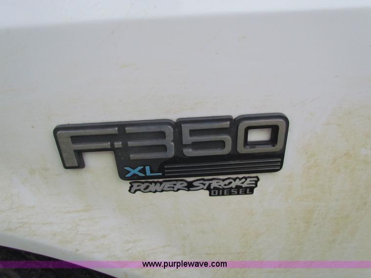 image for item D9115 1997 Ford F350 XL crew cab pickup truck