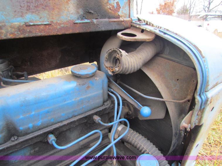 image for item D9118 Fordson Power Major tractor