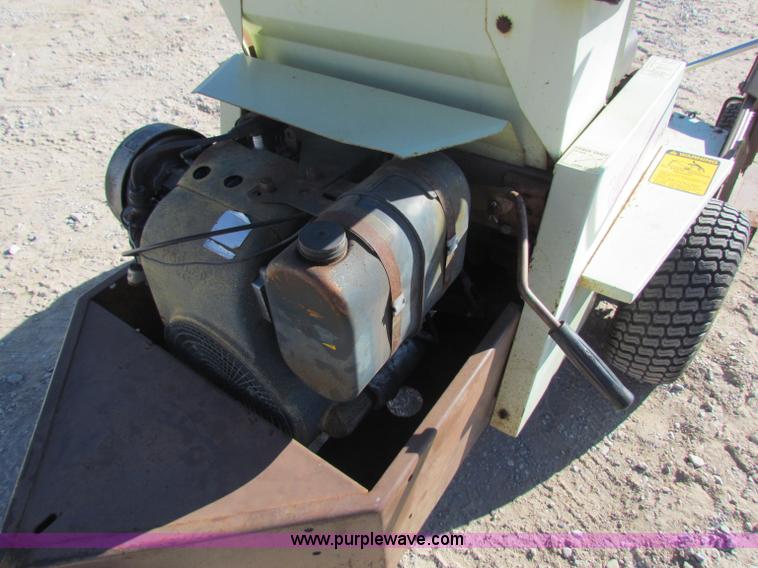 image for item D9183 Grasshopper 1210 mower