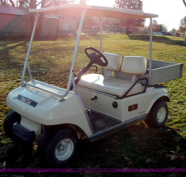 image for item H9232 Ingersoll Rand Club Car  golf cart