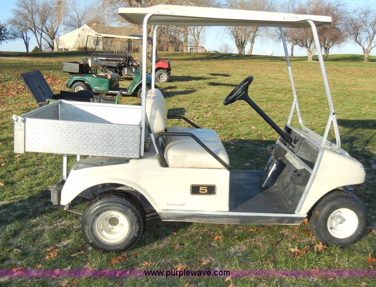 image for item H9232 Ingersoll Rand Club Car  golf cart