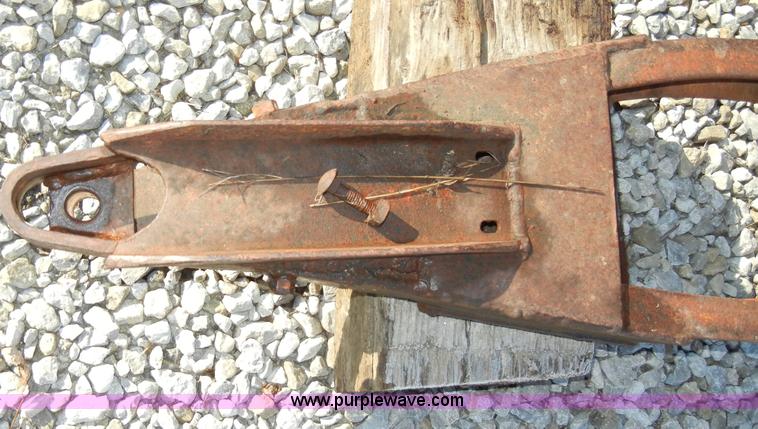 image for item H9237 Manure spreader