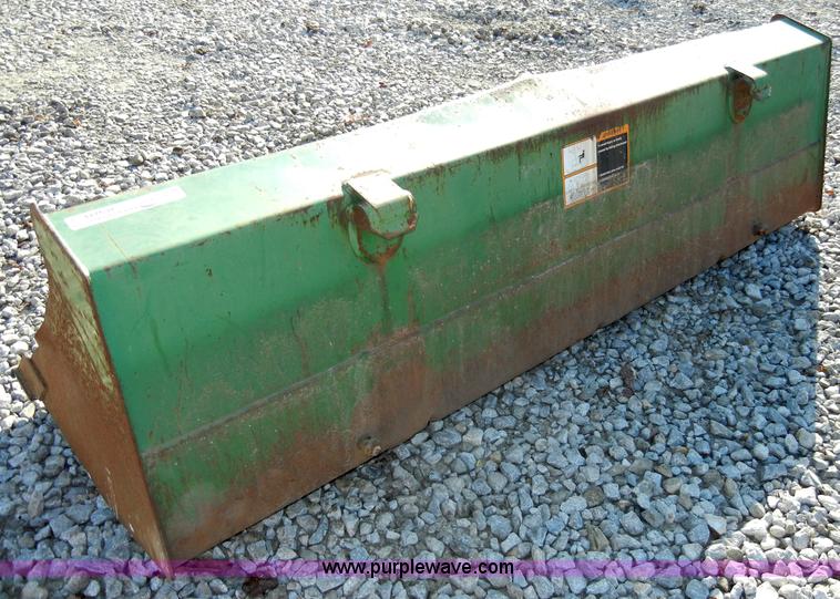 image for item H9244 John Deere 6' loader bucket