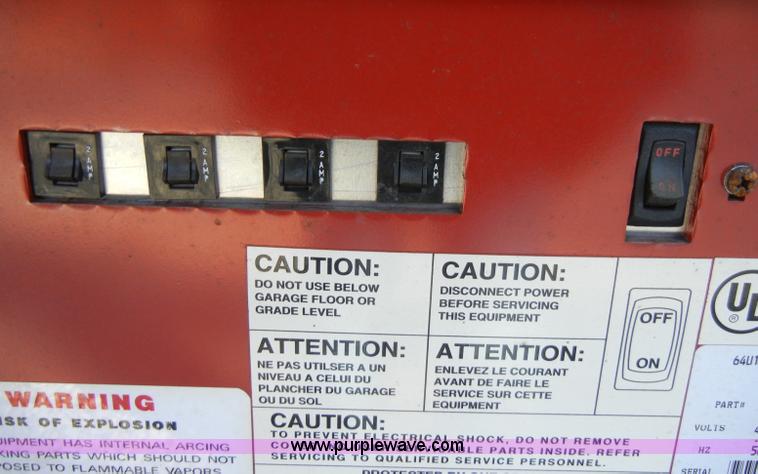 image for item H9246 Coats 6401 direct drive truck tire balancer