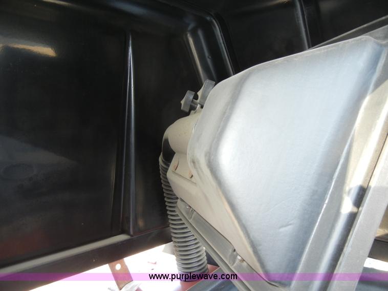 image for item H9246 Coats 6401 direct drive truck tire balancer