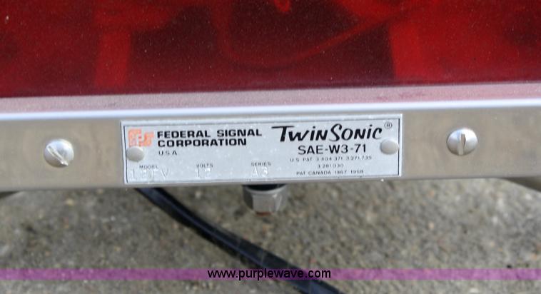 image for item H9510 TwinSonic 12FV light bar