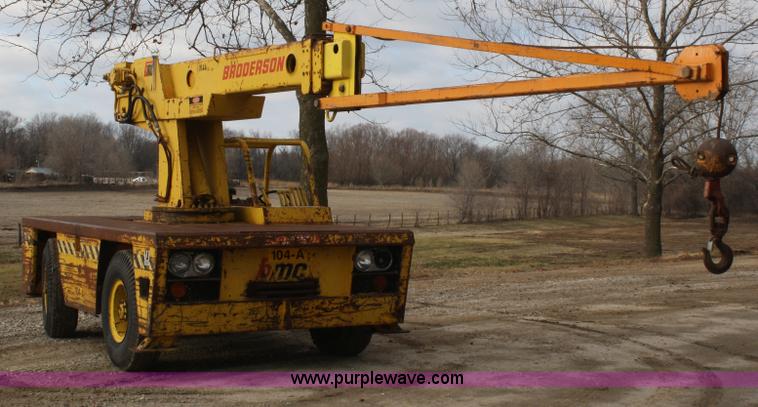 image for item A6510 Broderson BMC IC70-ZB crane with jib boom