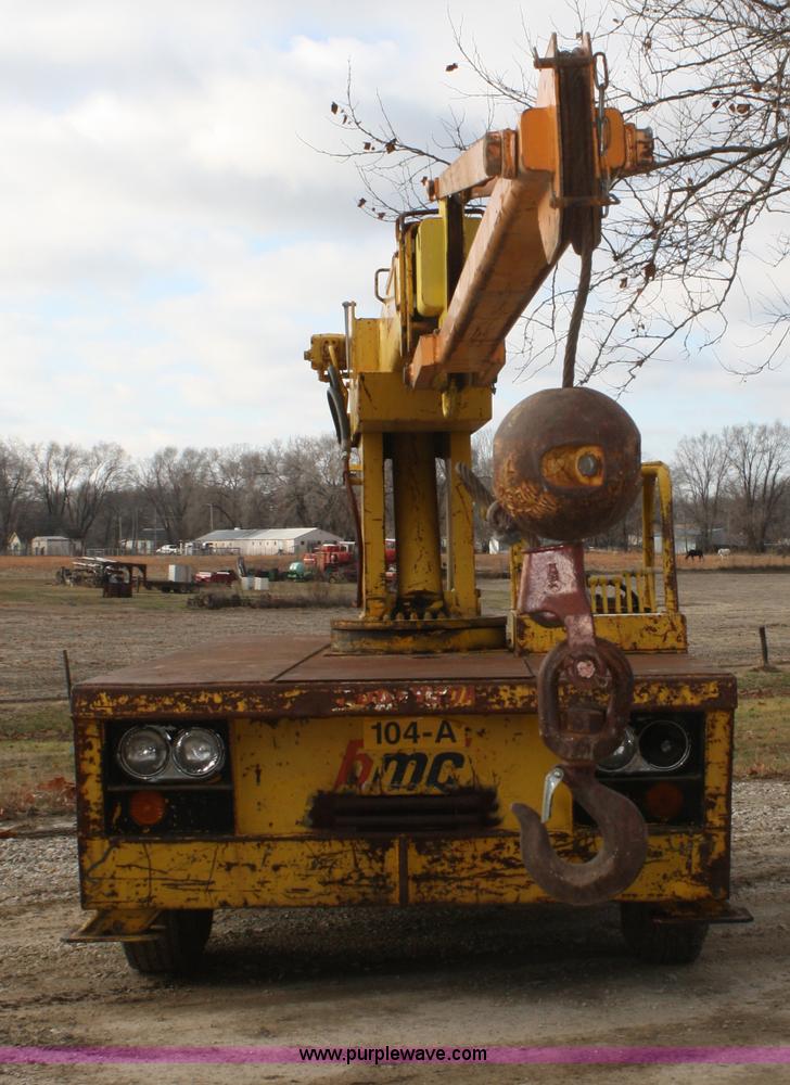 image for item A6510 Broderson BMC IC70-ZB crane with jib boom