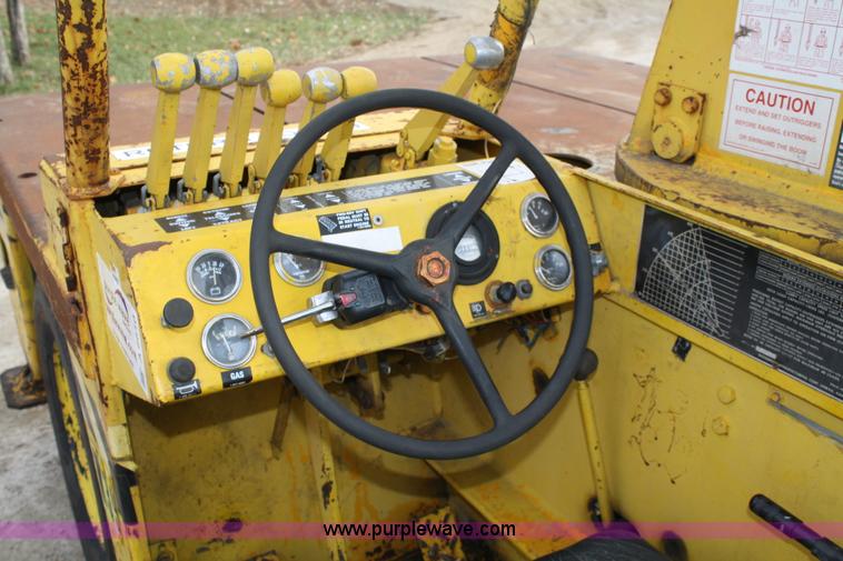 image for item A6510 Broderson BMC IC70-ZB crane with jib boom