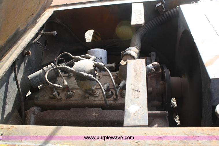 image for item A6510 Broderson BMC IC70-ZB crane with jib boom