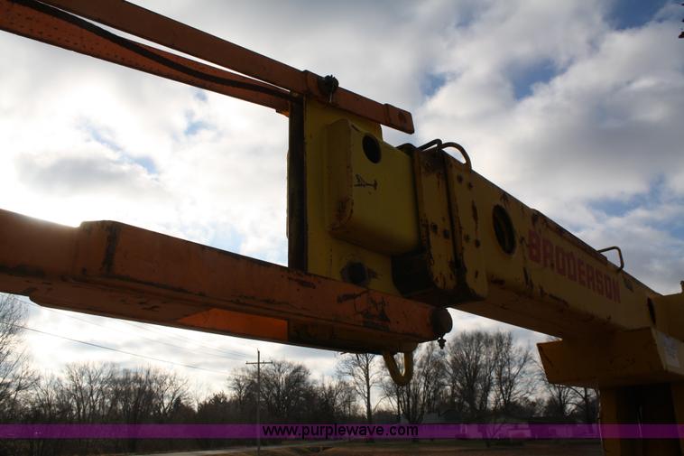 image for item A6510 Broderson BMC IC70-ZB crane with jib boom