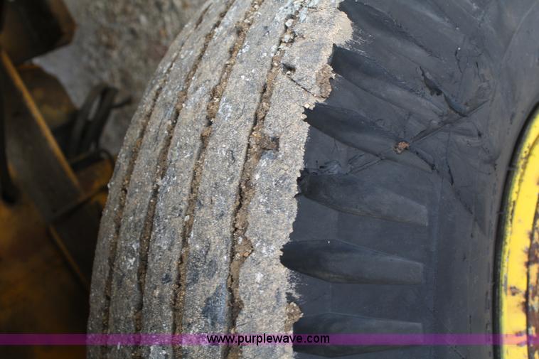 image for item A6510 Broderson BMC IC70-ZB crane with jib boom