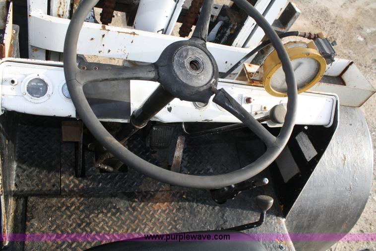 image for item A6511 Hyster H180E forklift