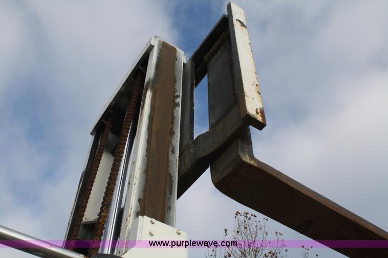 image for item A6511 Hyster H180E forklift