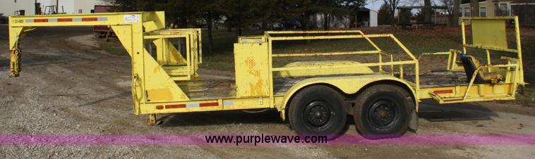 image for item A6606 1993 tandem axle gooseneck trailer