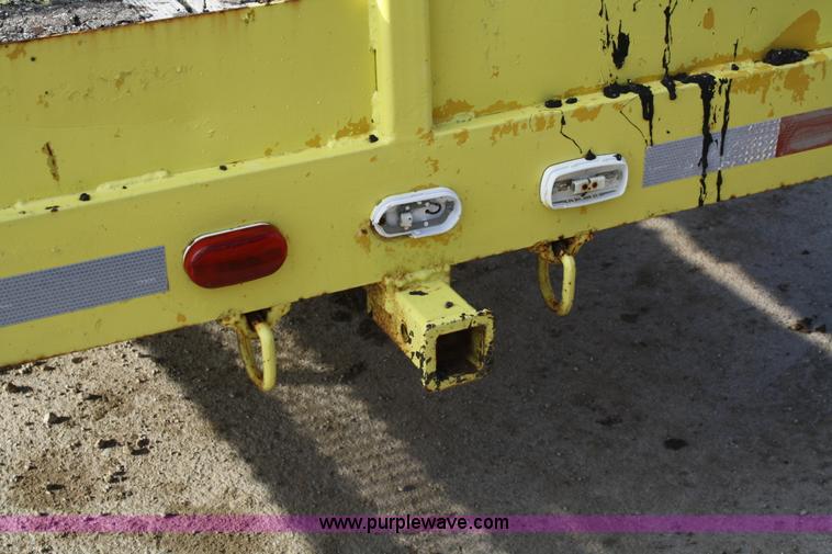 image for item A6606 1993 tandem axle gooseneck trailer
