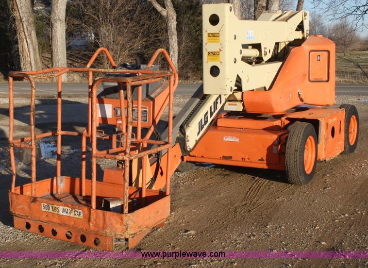 image for item A6617 1998 JLG 40IC boom lift