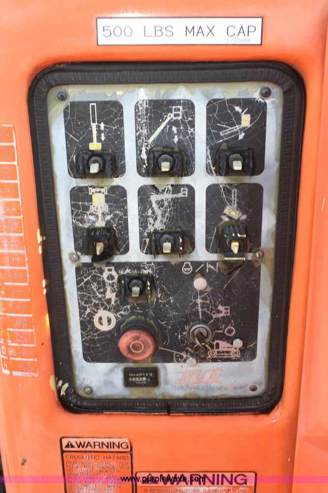 image for item A6617 1998 JLG 40IC boom lift